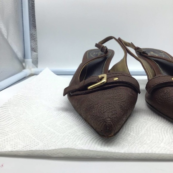 PRADA brown leather low heel strap pumps women’s size 39.5 - Picture 5 of 16
